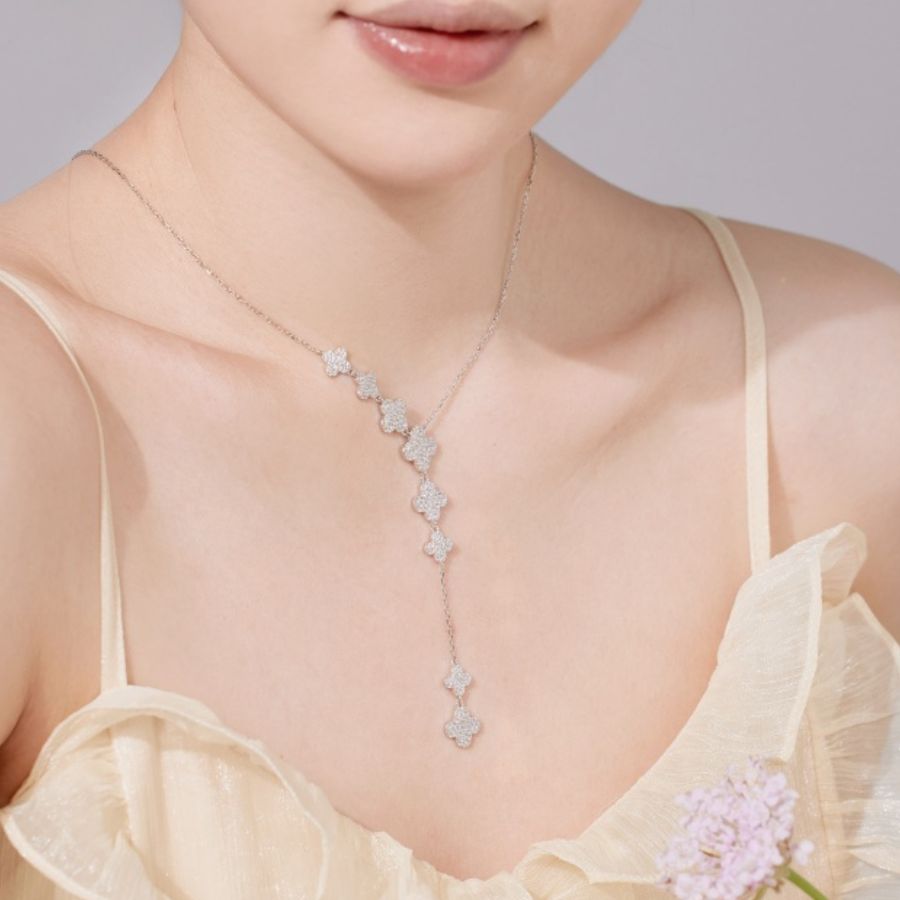 Maeve Clover Lariat Necklace Silver