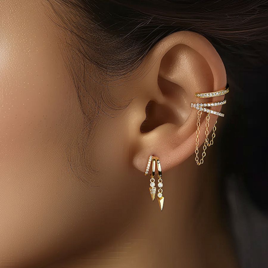 Elain Illusion Earrings Silver