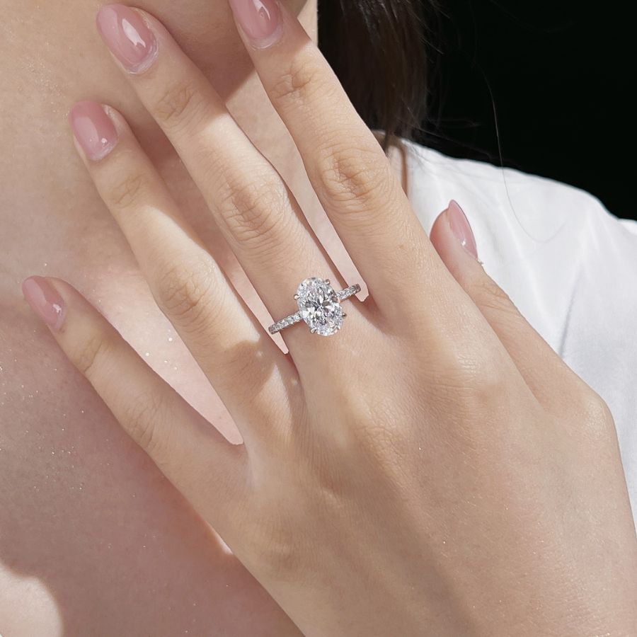 Solene Oval Cut Ring Silver
