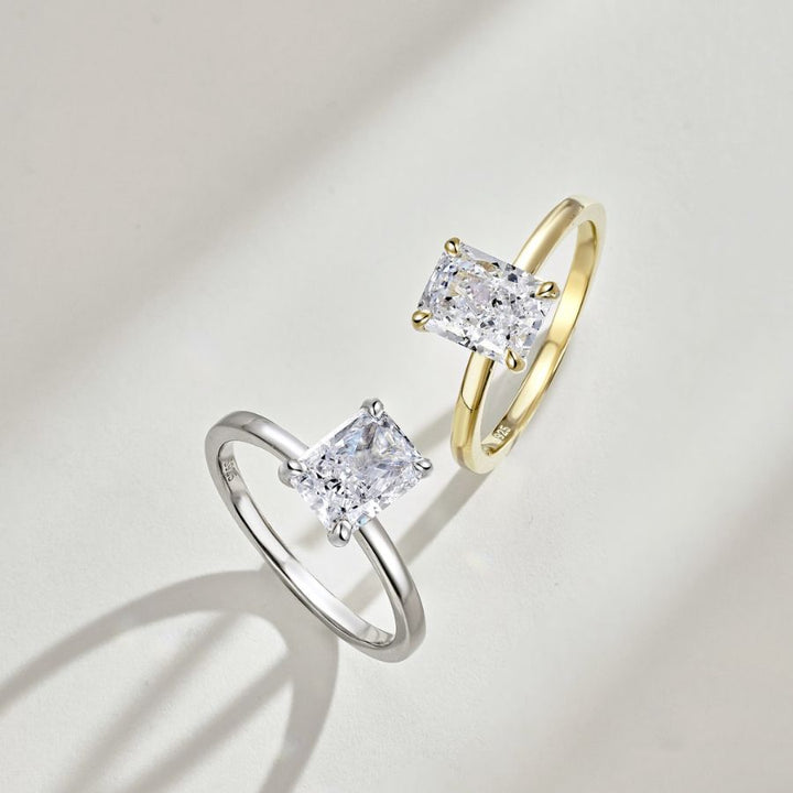 Elara Crushed Ice Cut Ring Gold