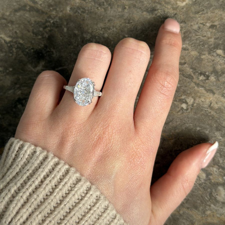 Asandra Oval Cut Trilogy Ring Silver