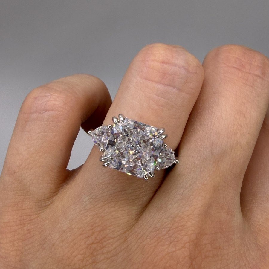 Dielli Radiant Cut Ring