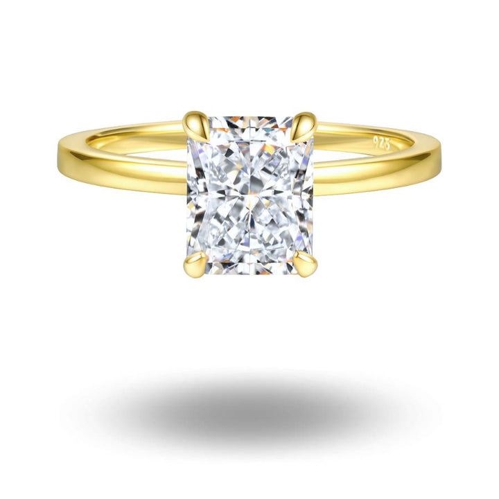 Elara Crushed Ice Cut Ring Gold