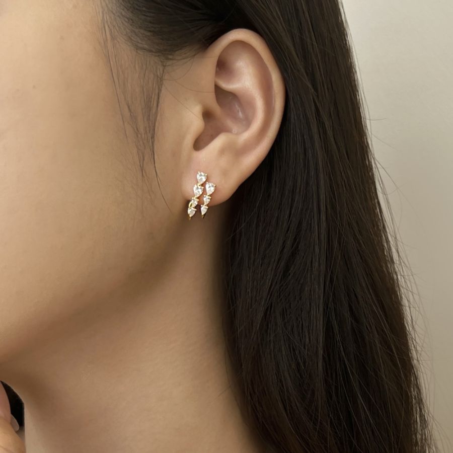 Estella Illusion Earrings Gold