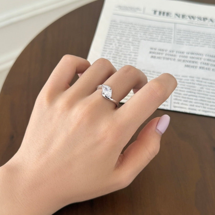 Kaia Marquise Cut Ring Silver