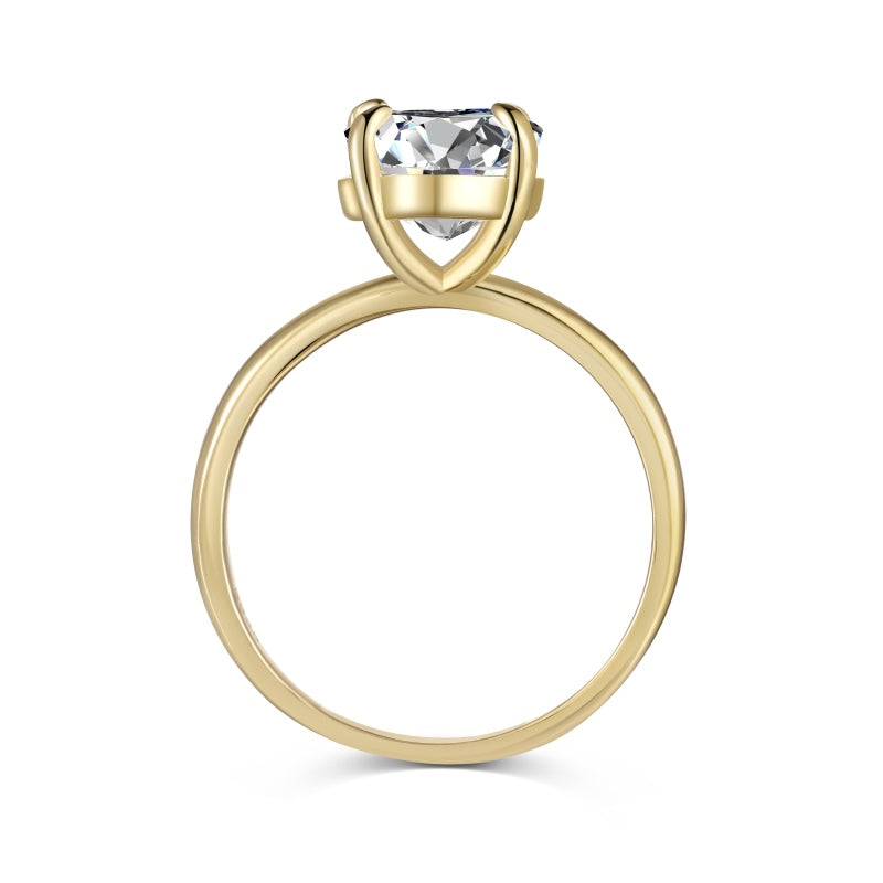 Letia Oval Cut Ring Gold