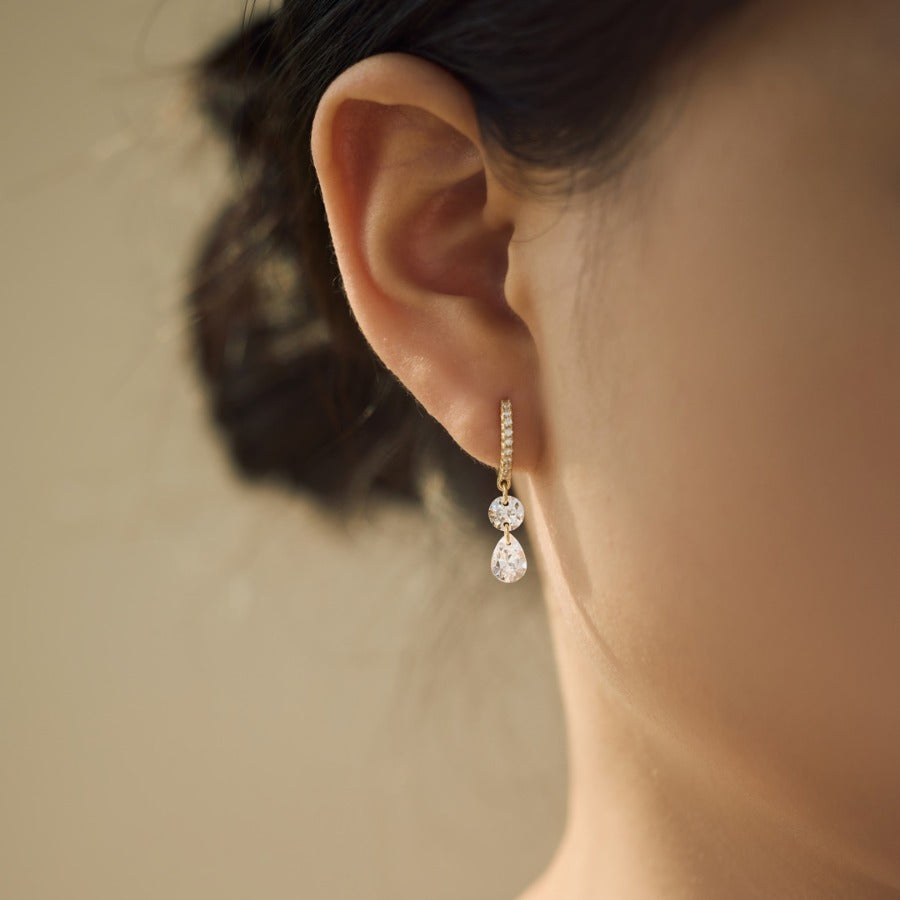 Naya Floating Stone Huggie Earrings Gold