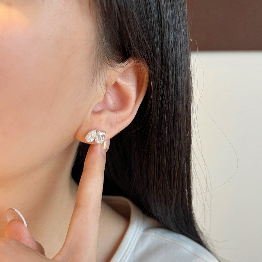 Sestria Toi et Moi Moissanite Stud Earrings Silver