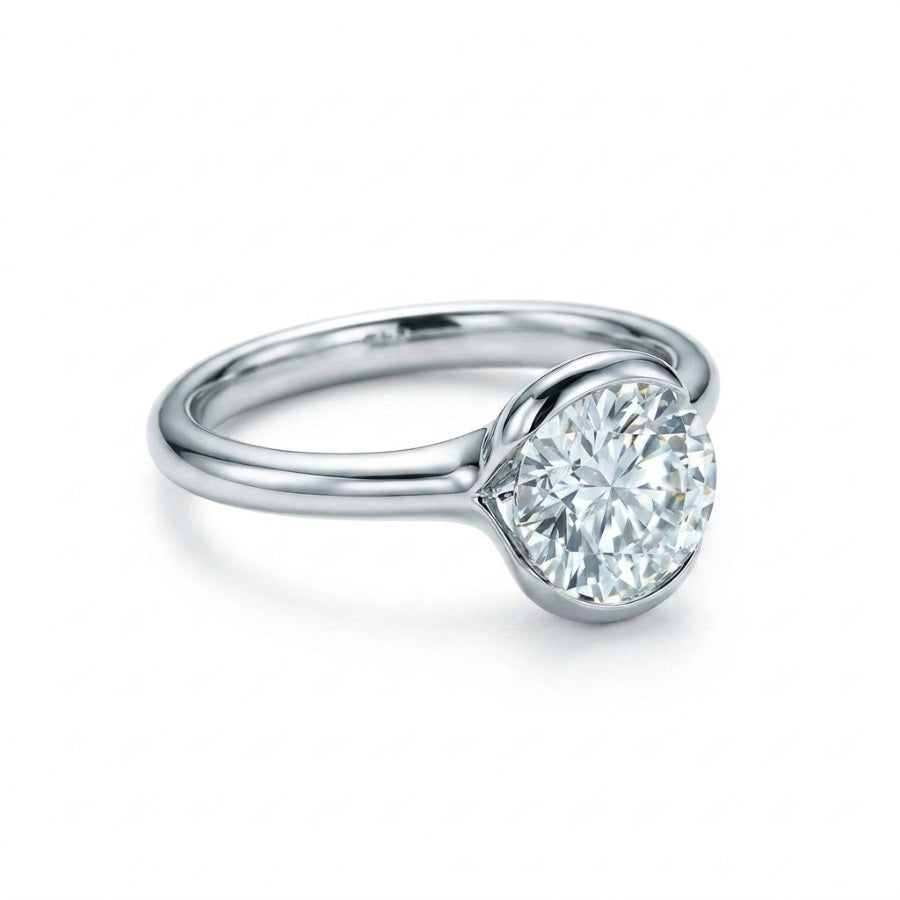 Solei Brilliant Cut Moissanite Ring Silver