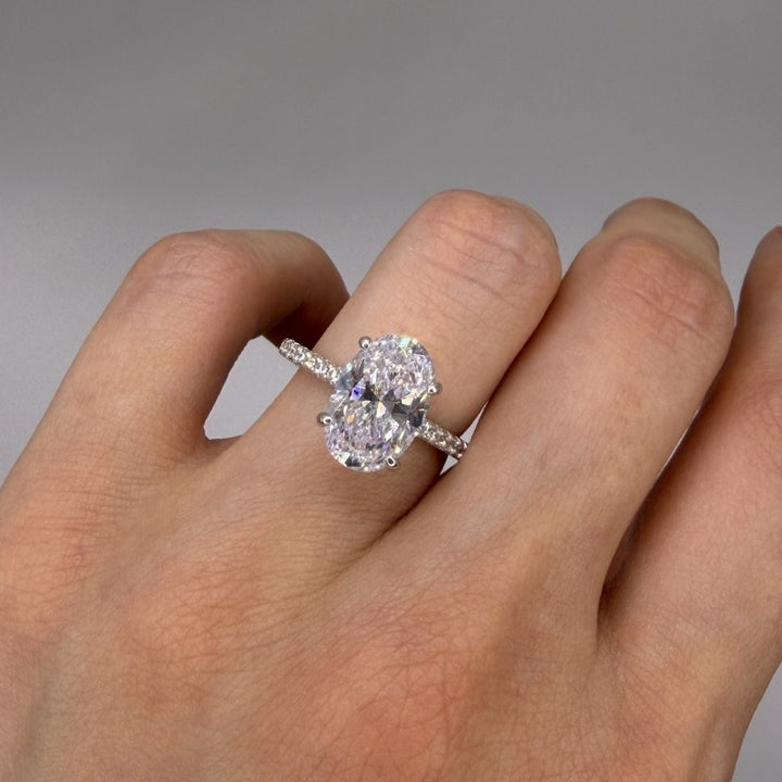 Solene Oval Cut Ring Silver