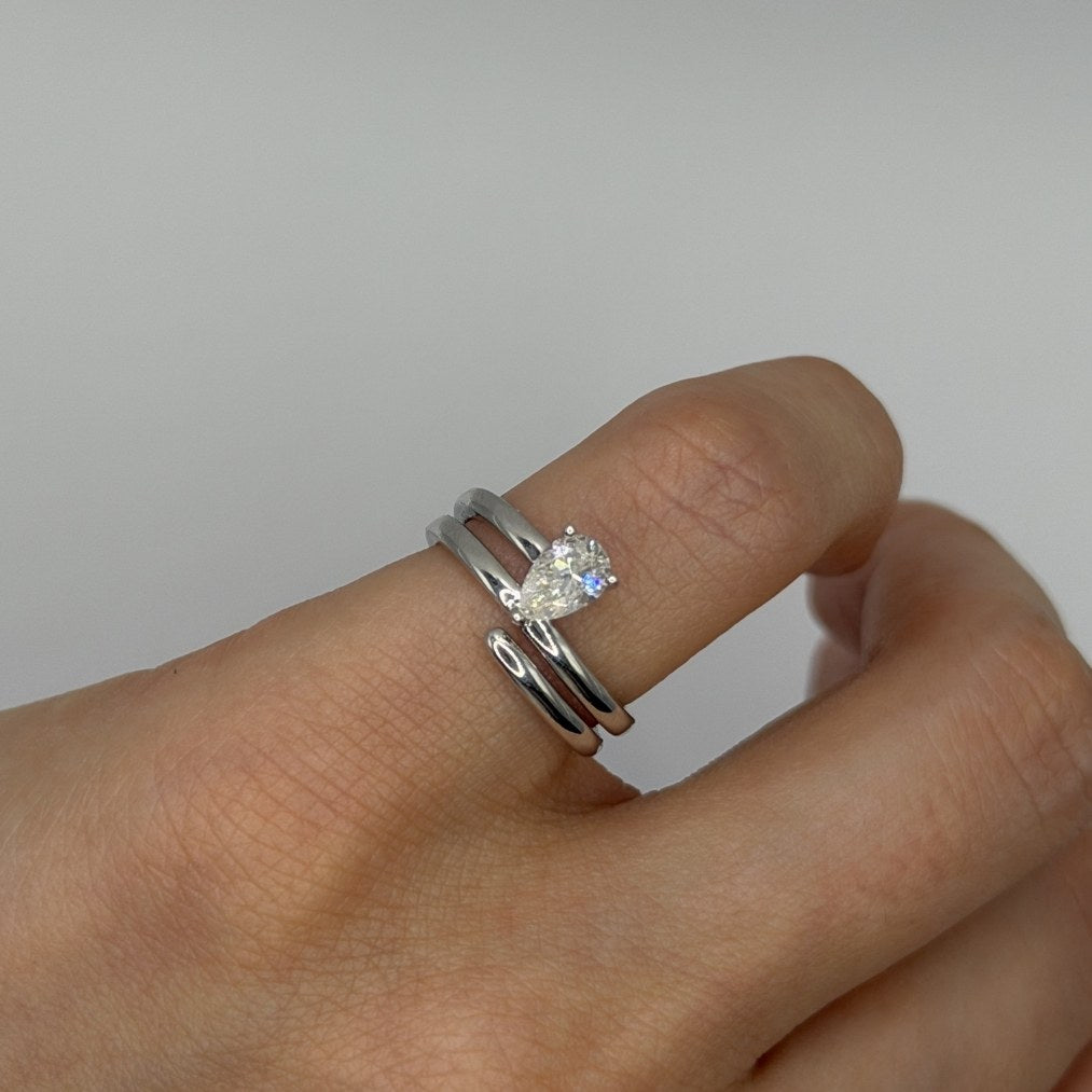 Sydney Pear Cut Moissanite Pinky Ring Silver