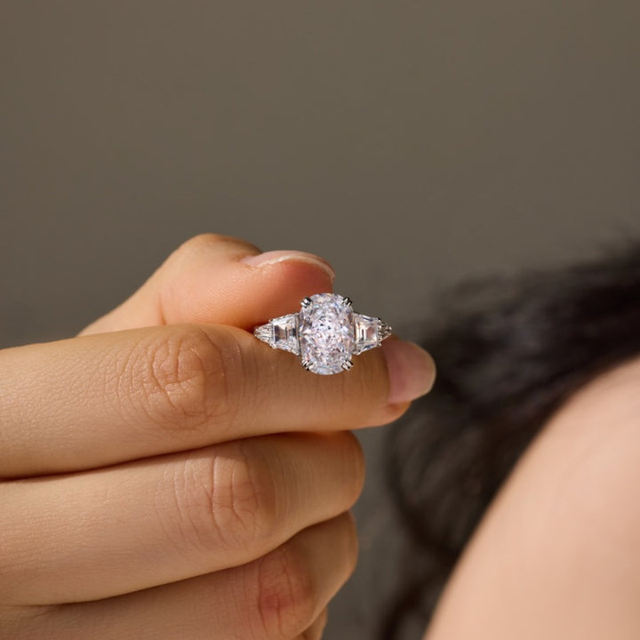 Sylvie Oval Cut Ring Silver