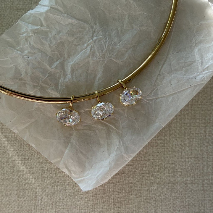 East West Oval Cut Torque Necklace Gold