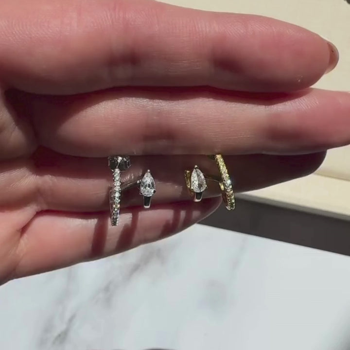 Otis Illusion Earrings Gold