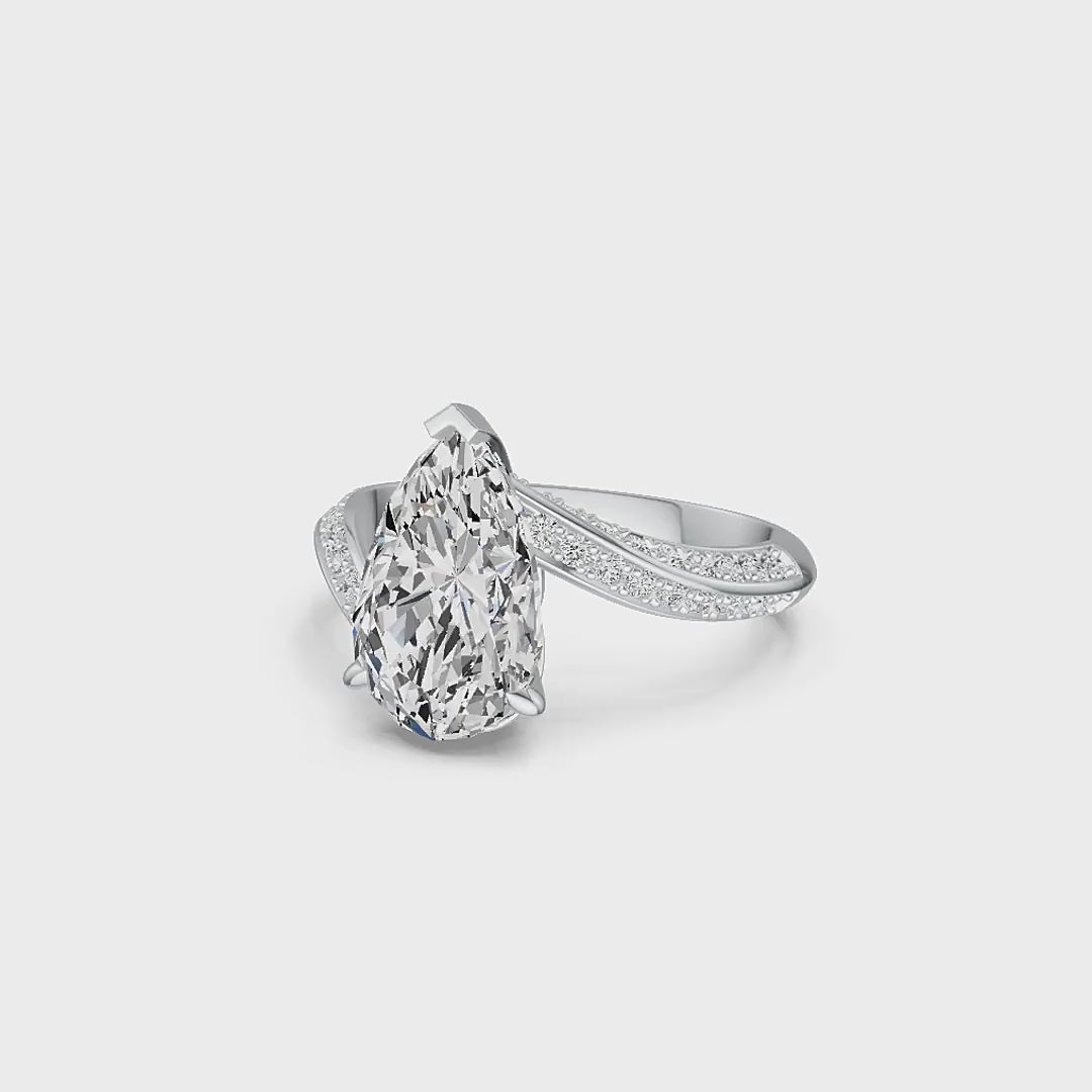 Luelle Pear Cut Ring Silver