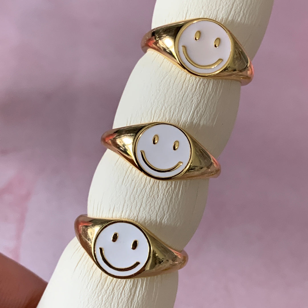 Smiley Signet Ring - House of Carats UK